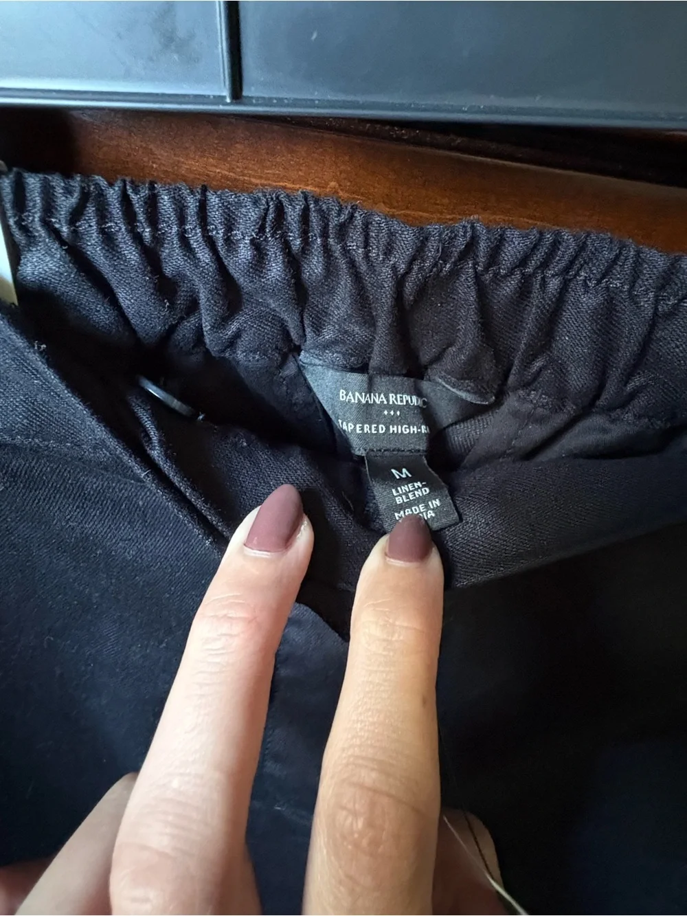 Banana Republic Tapered Linen Blend pant